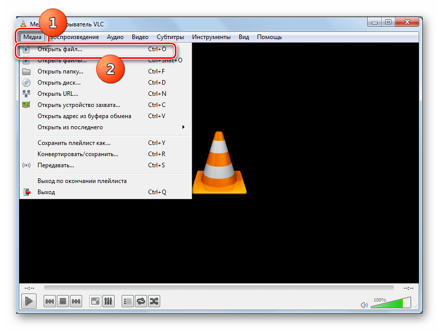 Переход в окно открытия файла через верхнее горизонтальное меню в программе VLC Media Player