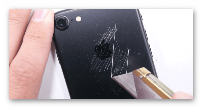 Проверка iPhone на наличие внешних дефектов при покупке с рук