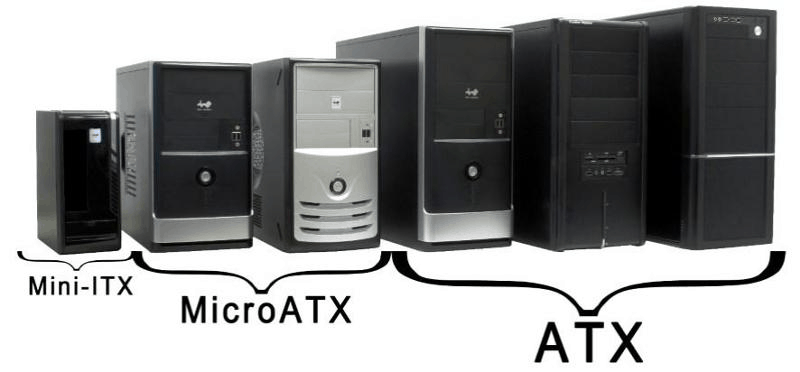 Процесс сравнения компьютерных корпусов по размерам