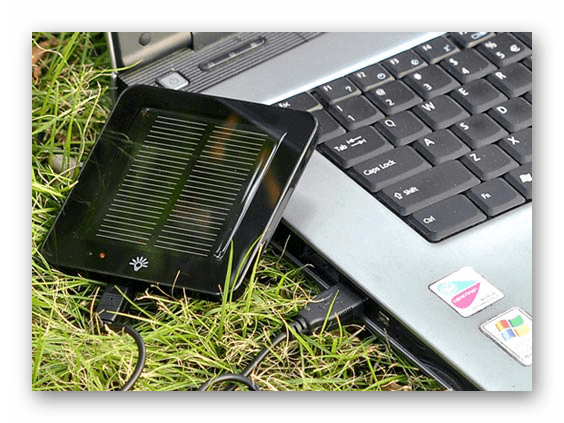 Пример работающей солнечной батареи для зарядки ноутбука