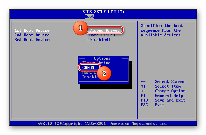 Выбор CDROM первым загрузочным устройством в разделе Boot в BIOS в Windows 7