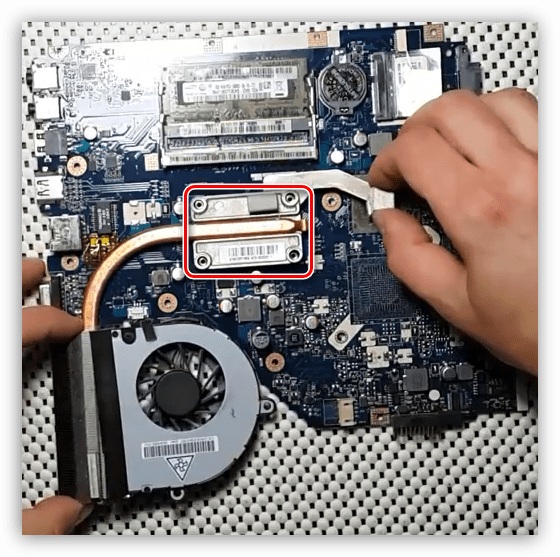 Демонтаж системы охлаждения на ноутбуке Acer Aspire 5253