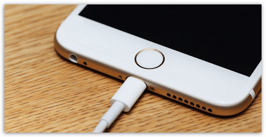 Зарядка iPhone с помощью адаптера от iPad