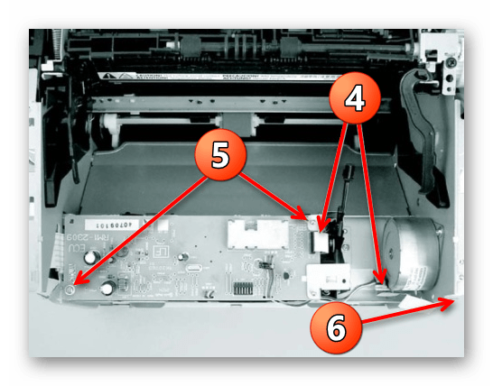 Снятие платы контроля двигателя при полной разборке принтера Canon