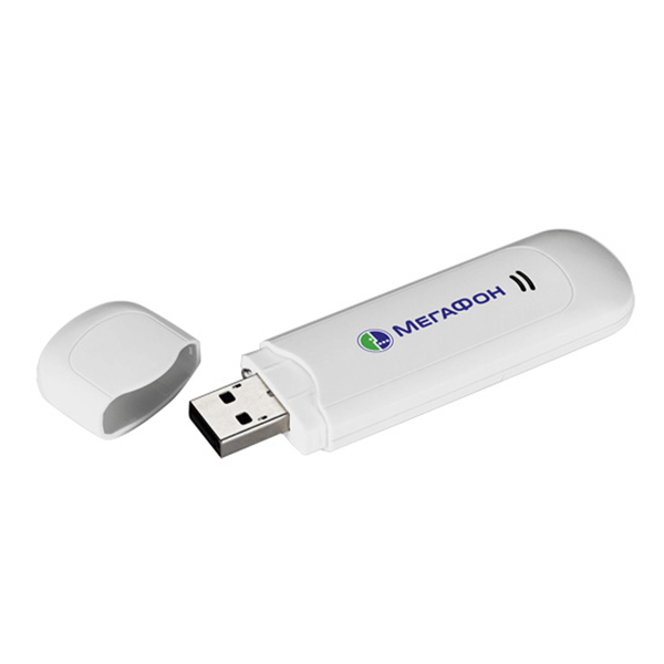Распаковка USB-модема от МегаФон для дальнейшего подключения к ноутбуку